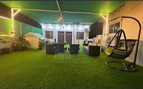 Johar Guesthouse Karachi-Penthouse